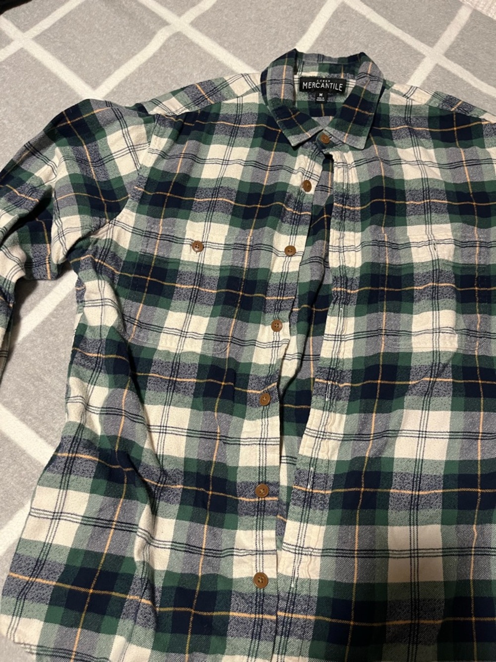 J CREW Men’s Green Plaid Button-Down Shirt